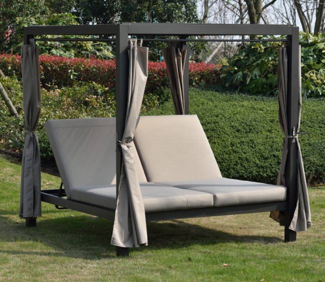 Шатер с лежаками Enigma антрацит, тортора 2080х1880х2050 мм Шатер с лежаками Enigma антрацит, тортора 2080х1880х2050 мм