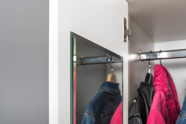 Стол рабочий со шкафом для одежды Торонто цвет белый шагрень/стальной серый Стол рабочий со шкафом для одежды Торонто цвет белый шагрень/стальной серый