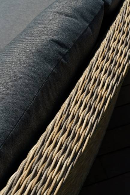 Диван 2-х местный "Венеция", коричневый Диван 2-х местный "Венеция", коричневый