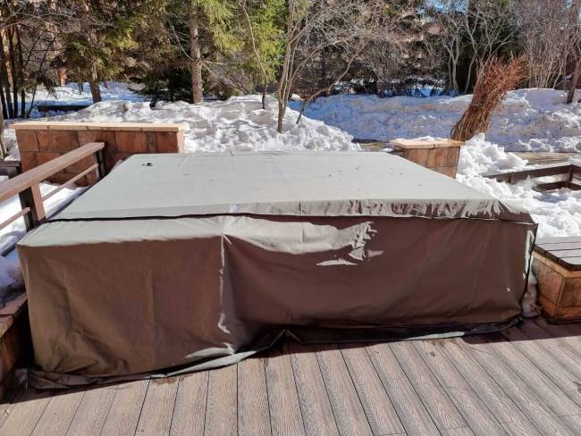 Универсальный чехол на мебель